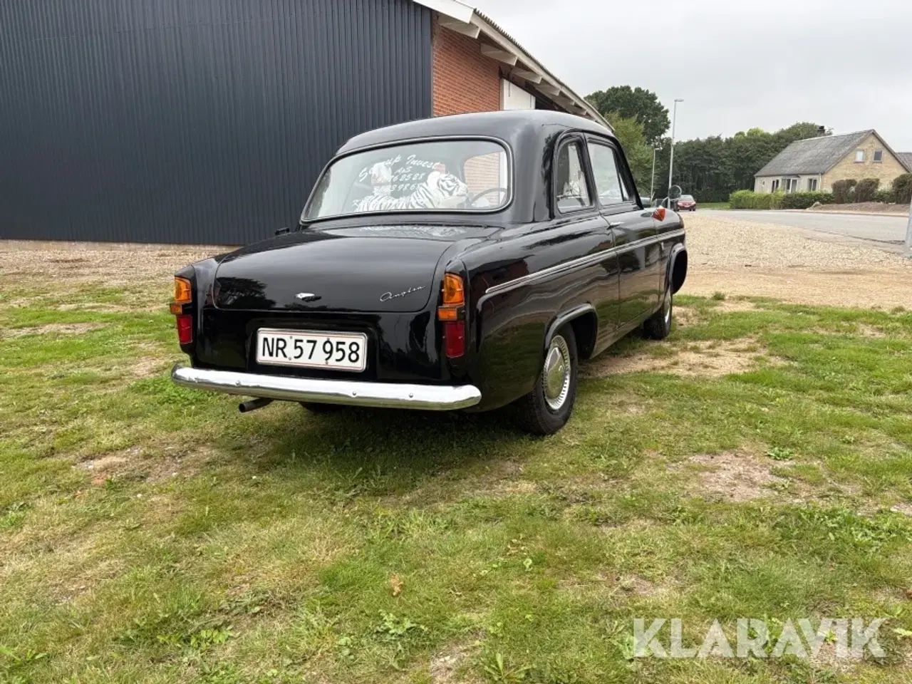 Billede 3 - Veteranbil Ford Anglia 101E