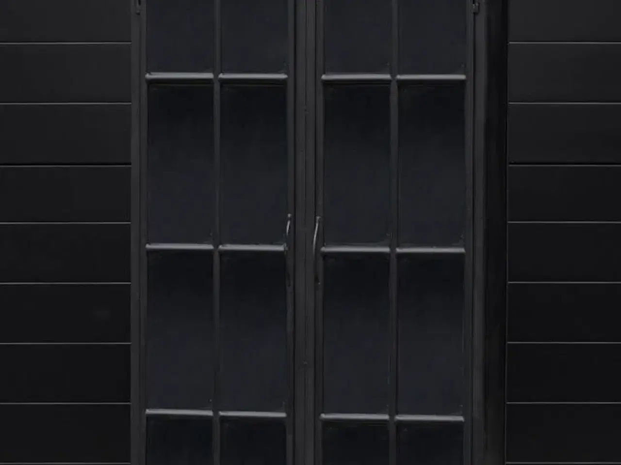 Billede 1 - Nyt Doom Dark vitrine skab