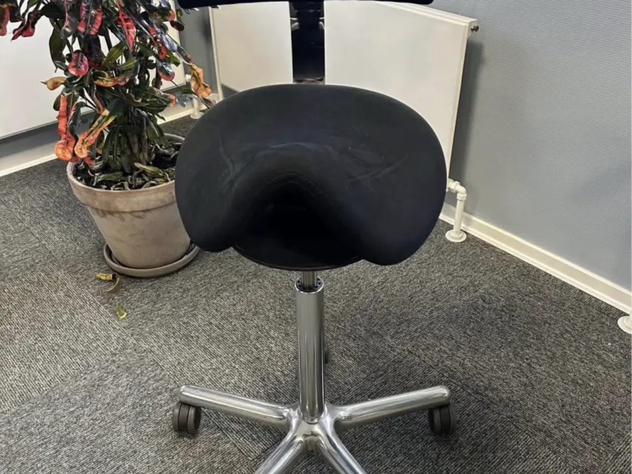 Billede 1 - Ergonomisk sadelstol- kontorstol 