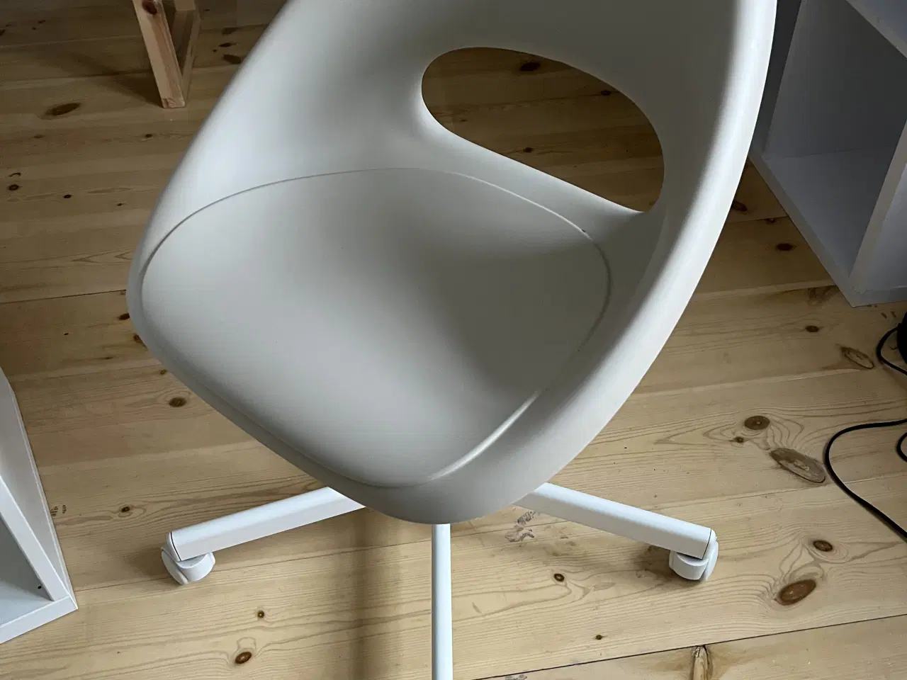 Billede 1 - Kontorstol fra børneværelse