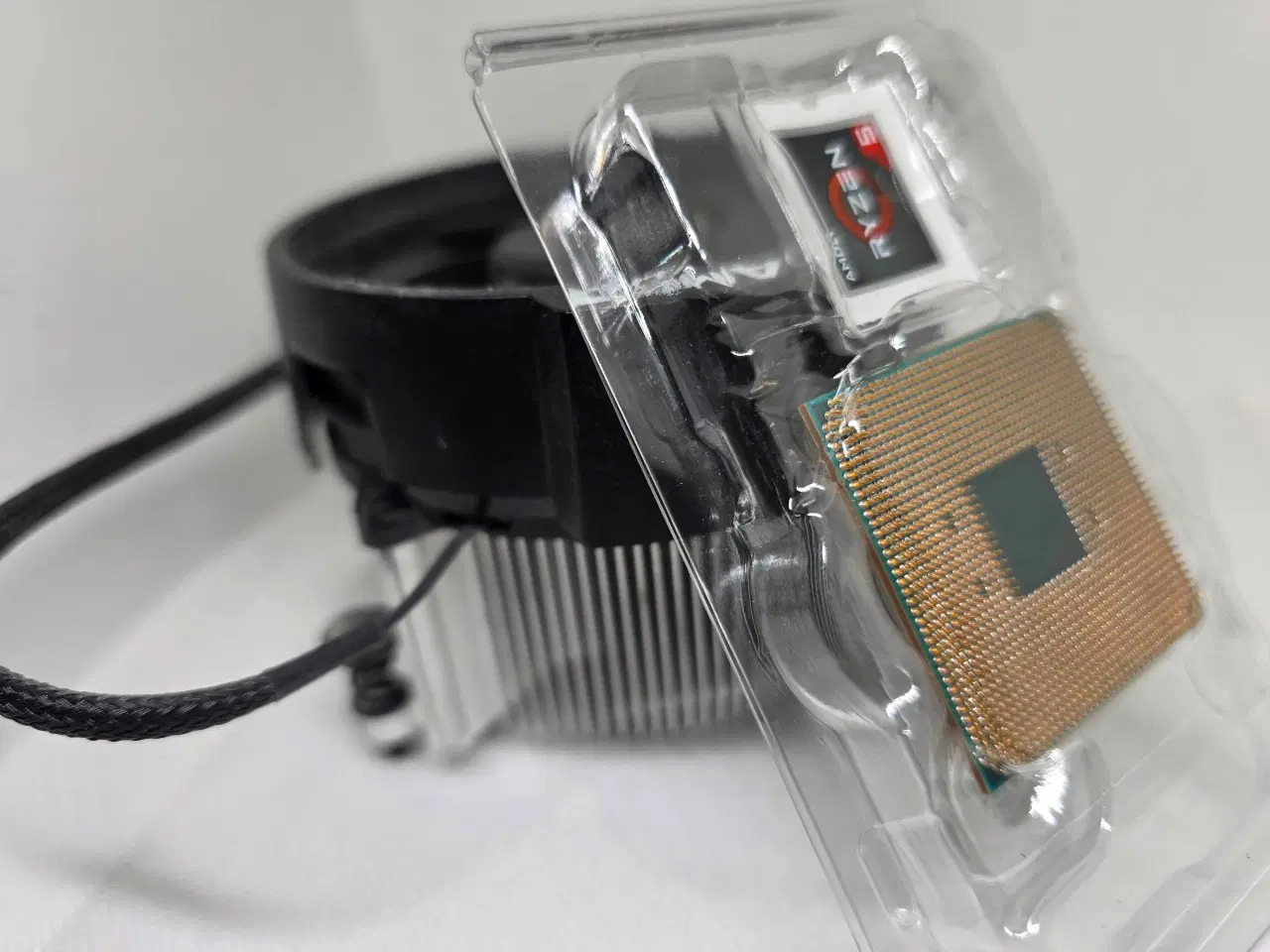 Billede 2 - AMD Ryzen 5 processor med original køler.