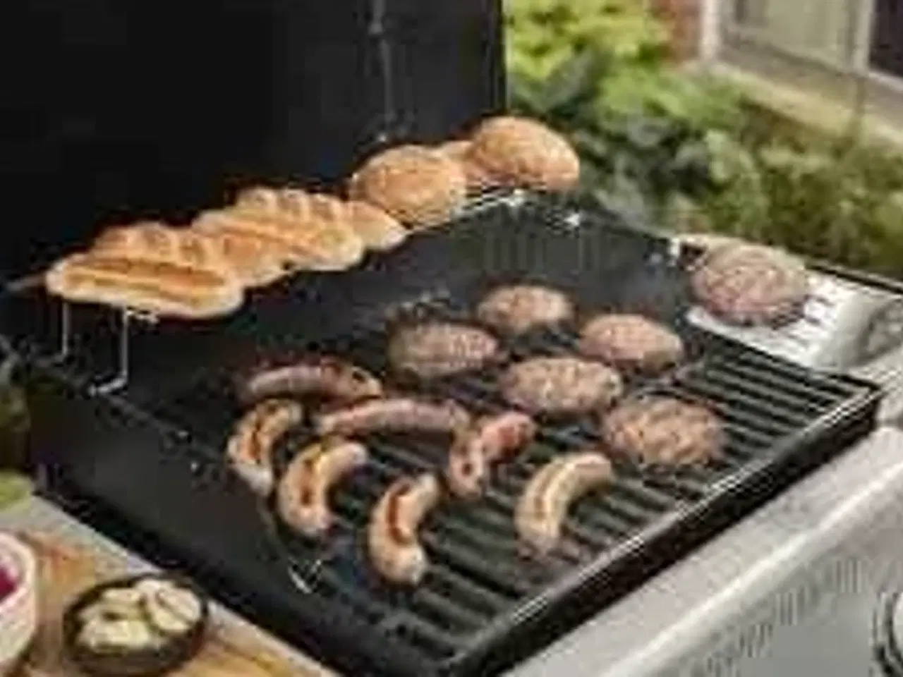 Billede 2 - Weber Spirit E-310 gasgrill med 3 brændere