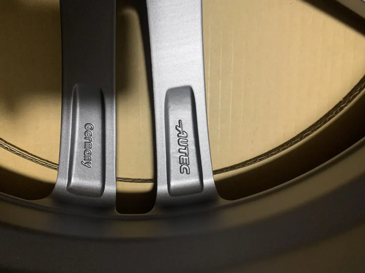 Billede 4 - 20” nye fælge 