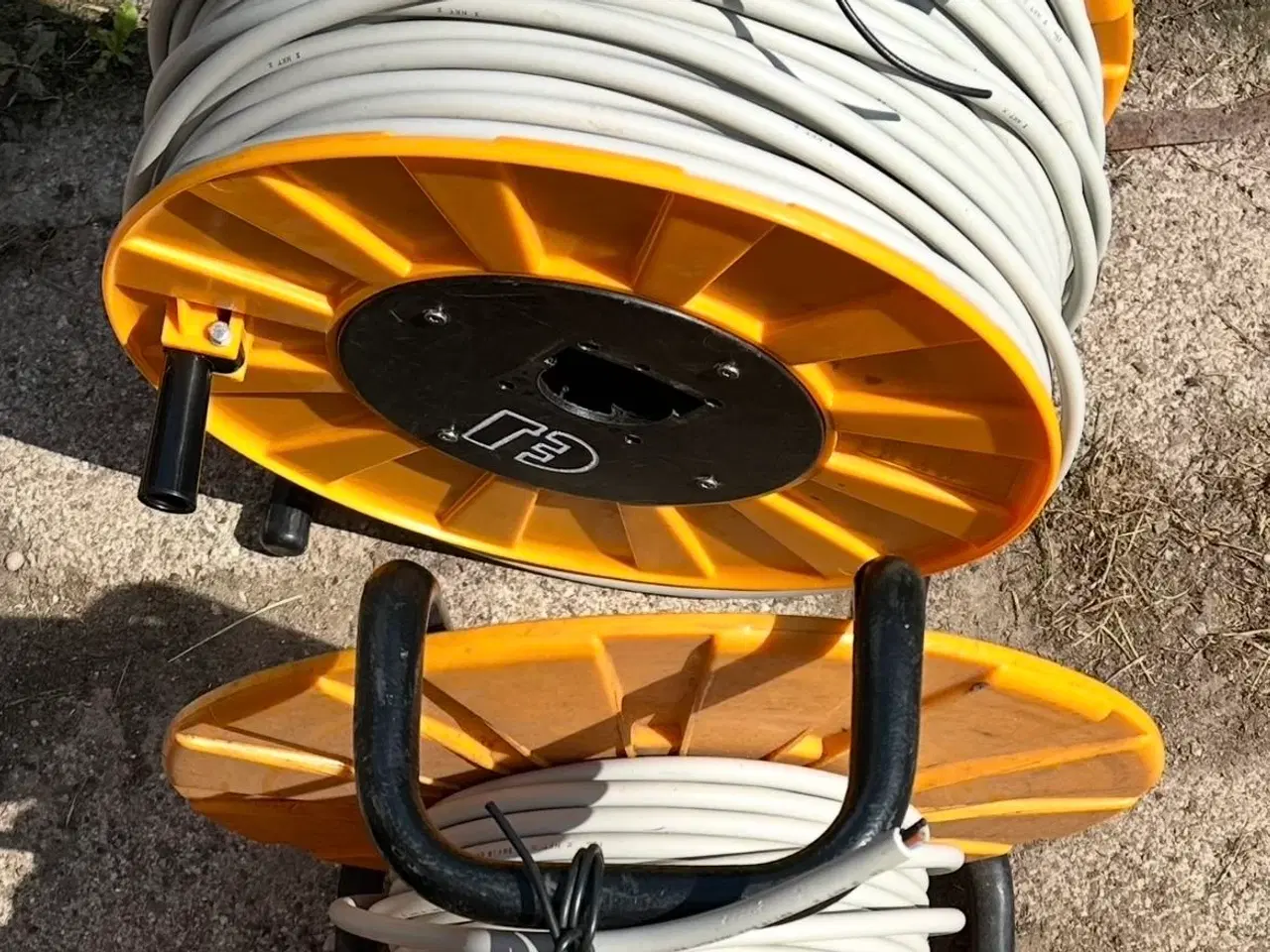 Billede 5 - Ledning på to kabel tromler 75 meter 5*1.5 kvadrat