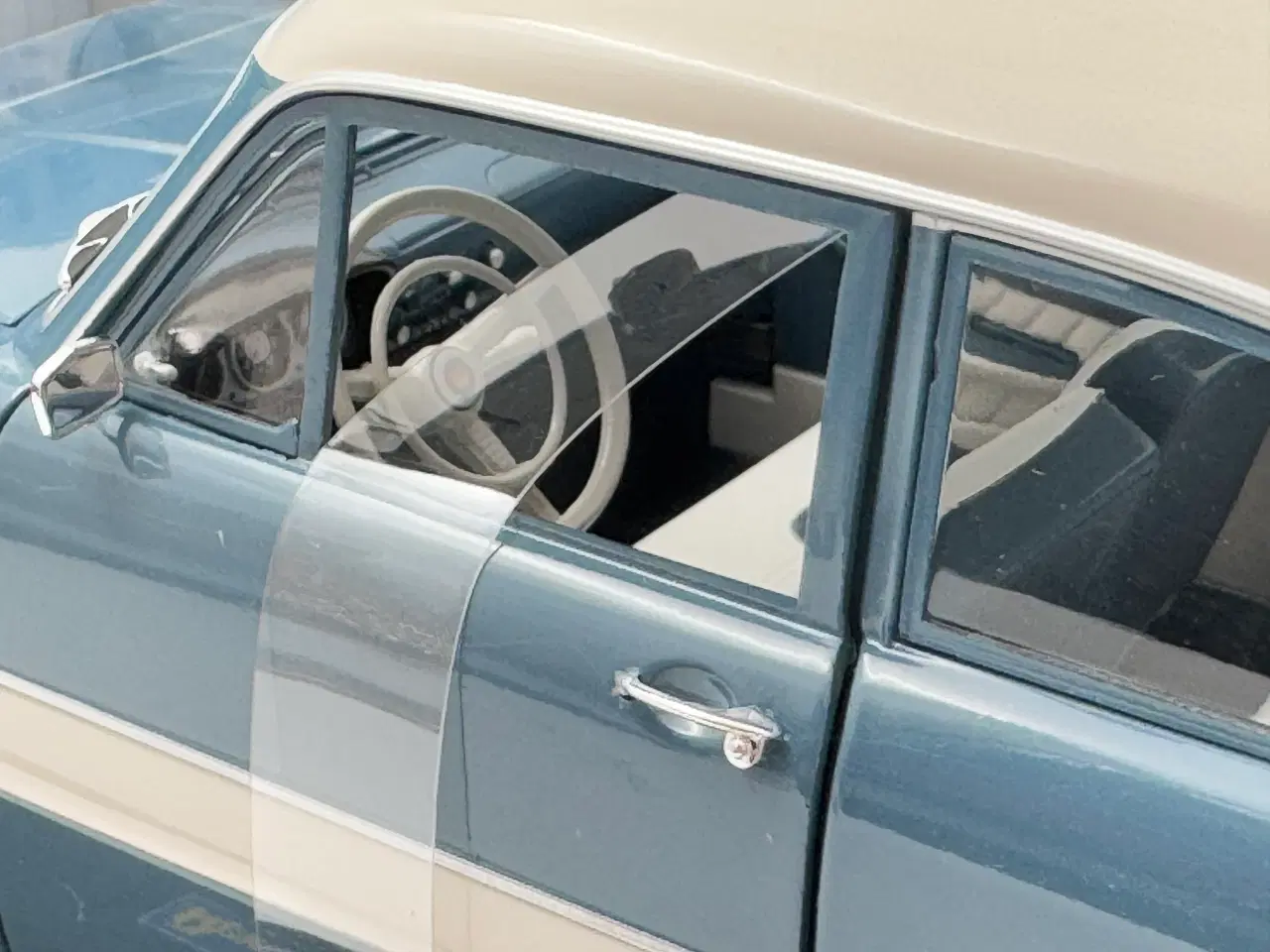 Billede 4 - 1959 Ford 12M "Streifen-Taunus" - 1:18