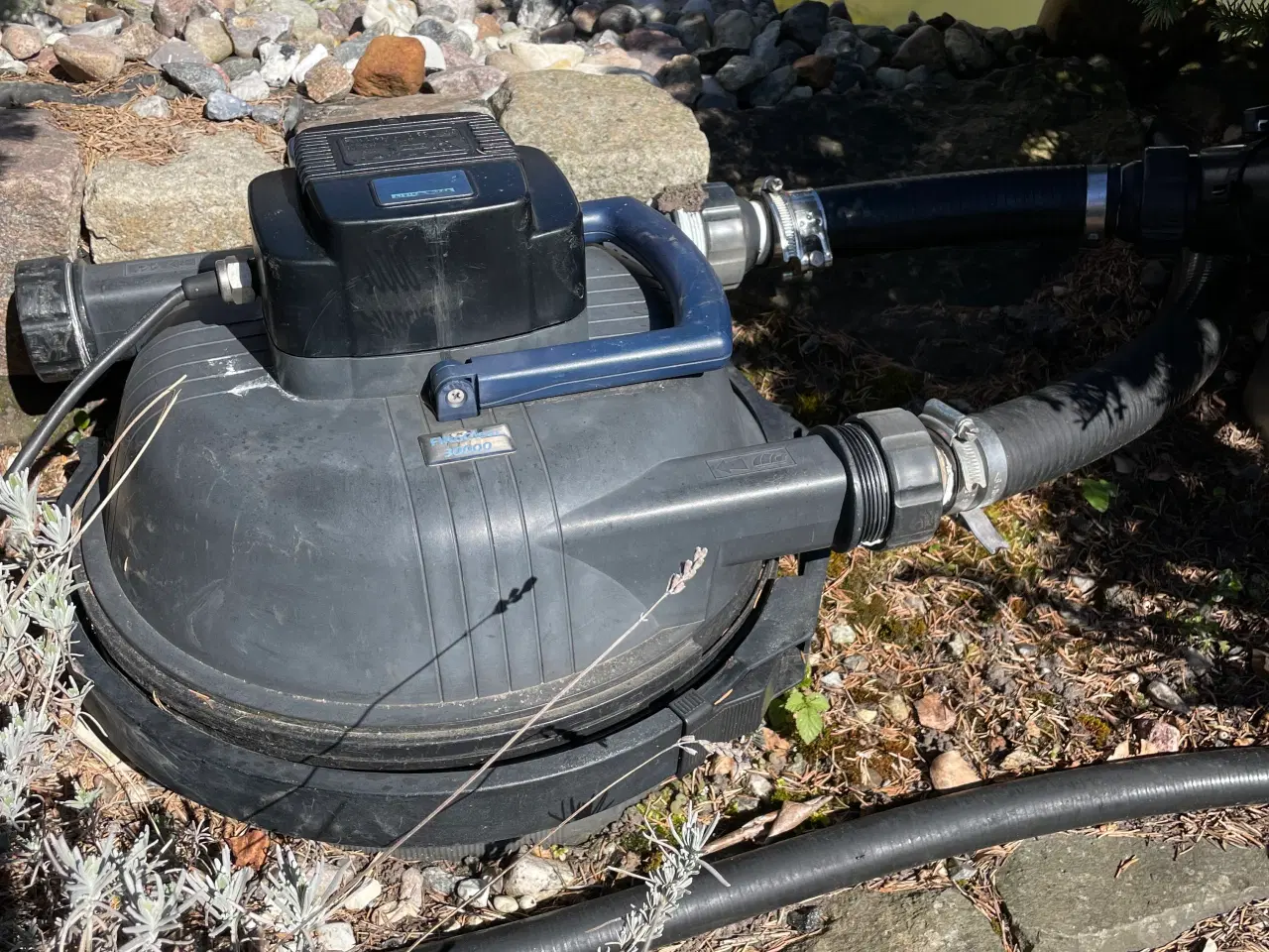 Billede 1 - Filter og pumpe til havnebassin