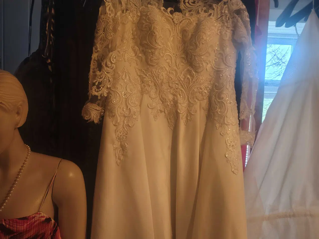 Billede 16 - Bryllupskjoler, flere forskellige