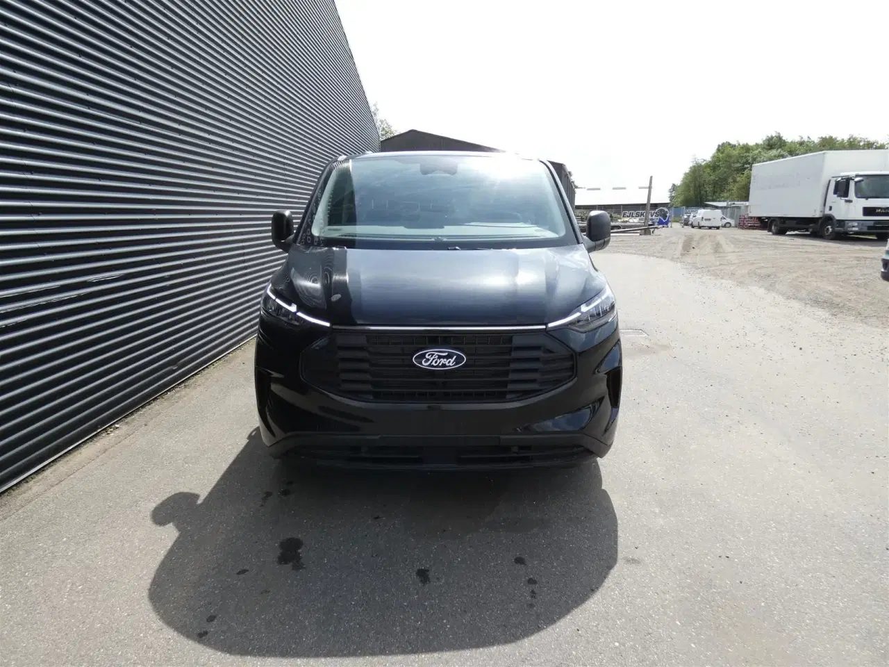 Billede 5 - Ford Transit Custom 320 L2H1 2,0 EcoBlue Trend AWD 170HK Van 8g Aut.