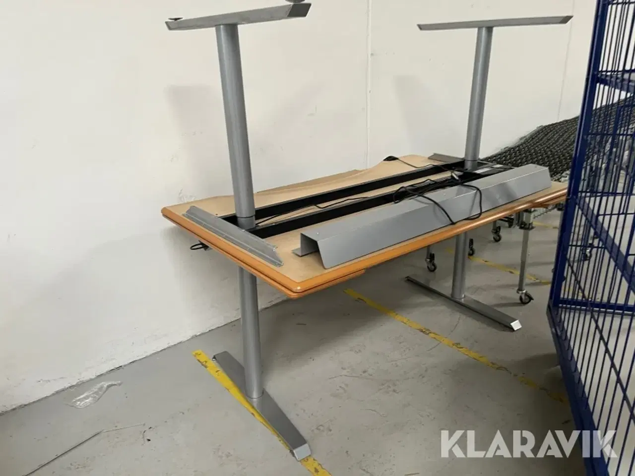Billede 5 - LOT: skriveborde og bordplader