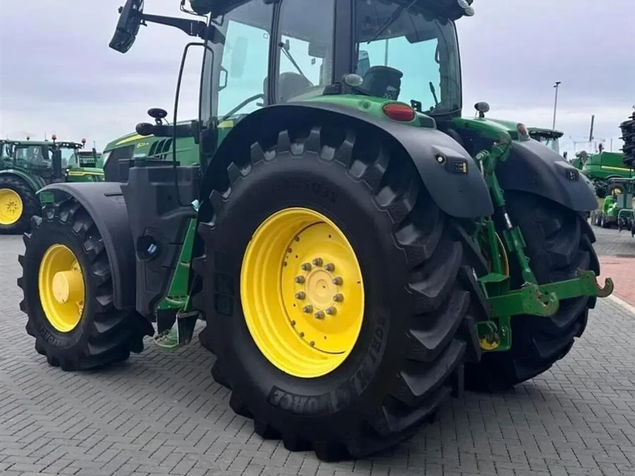 Billede 2 - John Deere 6215R AUTOPOWER, AUTOTRACREADY, NYE DÆK