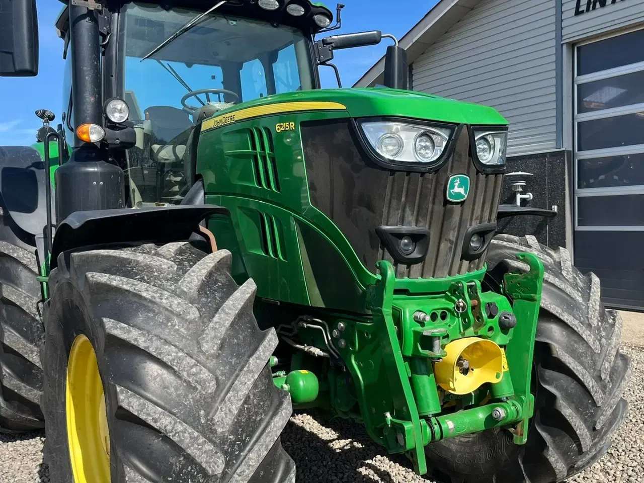 Billede 18 - John Deere 6215R Med frontlift og front PTO på