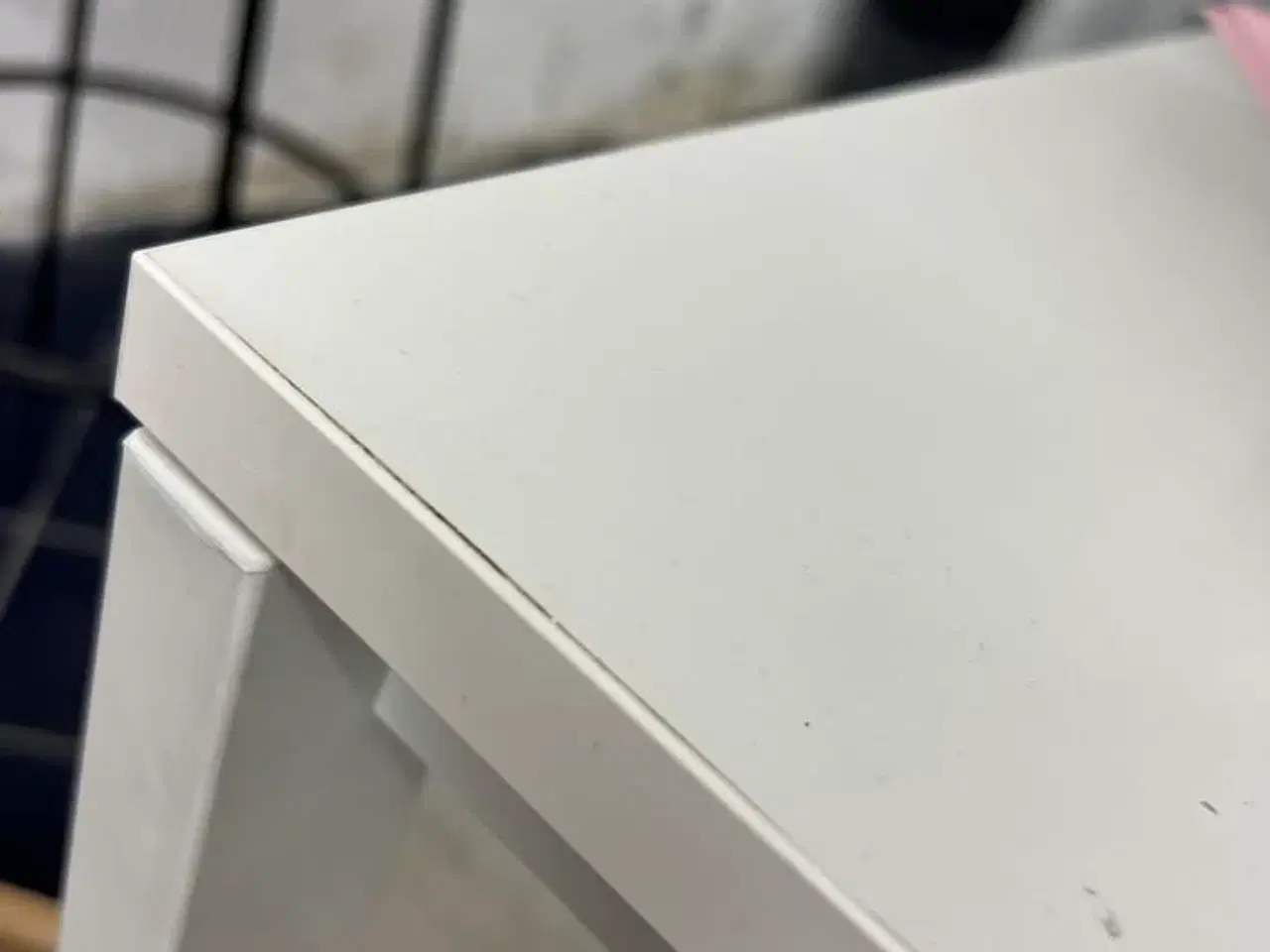 Billede 4 - Spisebord IKEA inkl. tæppe