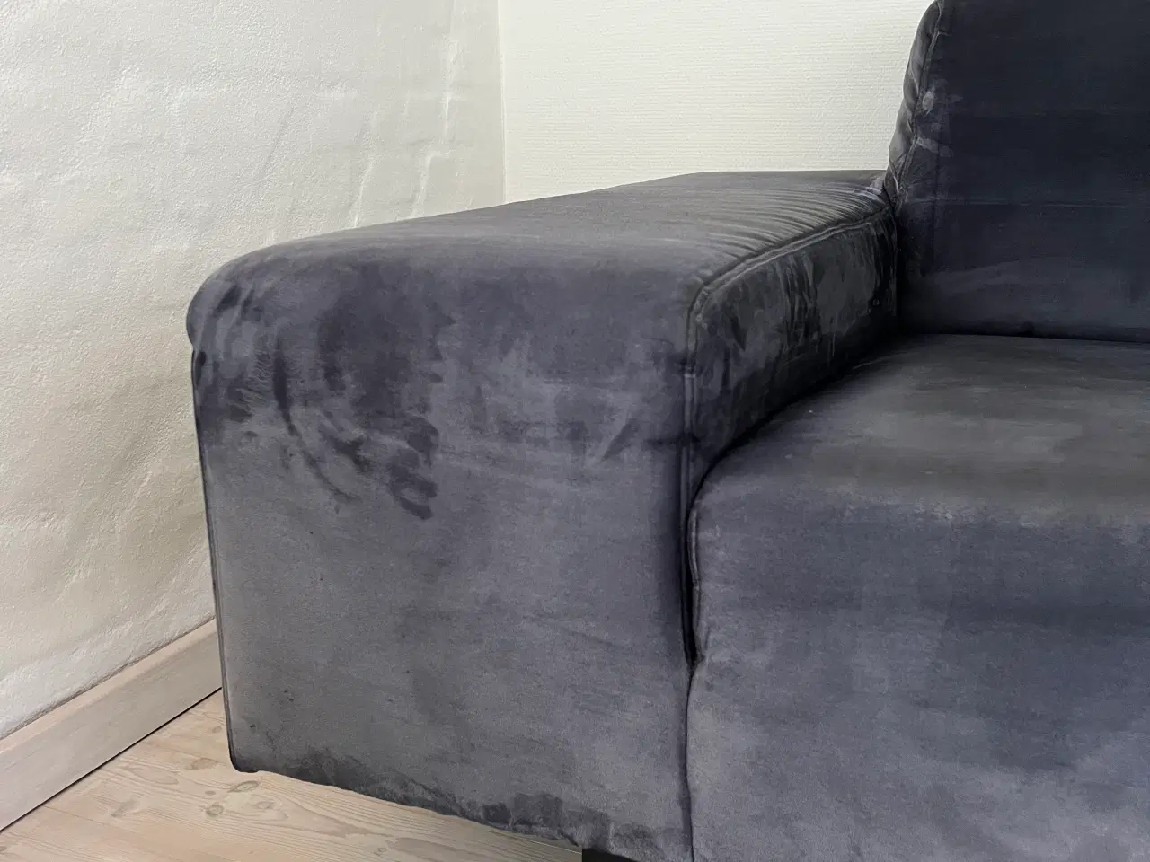 Billede 5 - Sort 2 ½  pers sofa