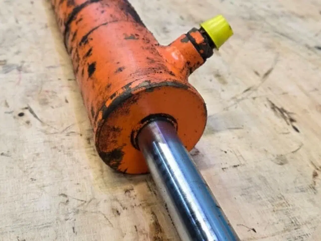 Billede 11 - Dronningborg D7000 Styrecylinder 28741028