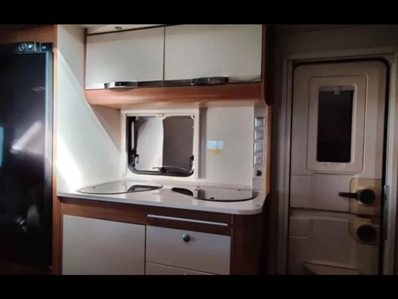 Billede 2 - Campingvogn Adria Adora fra 2014