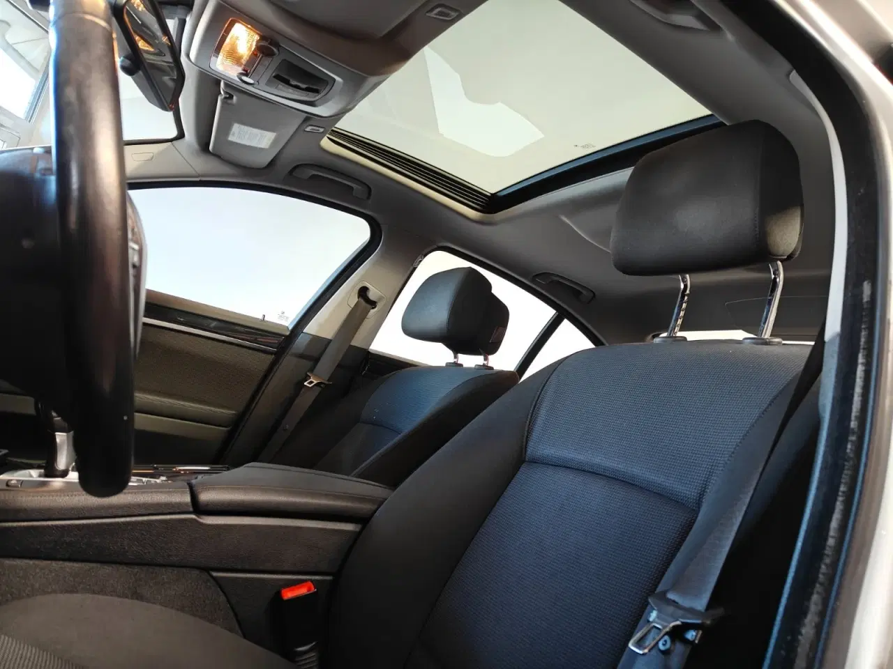 Billede 10 - BMW 528i 3,0 aut.