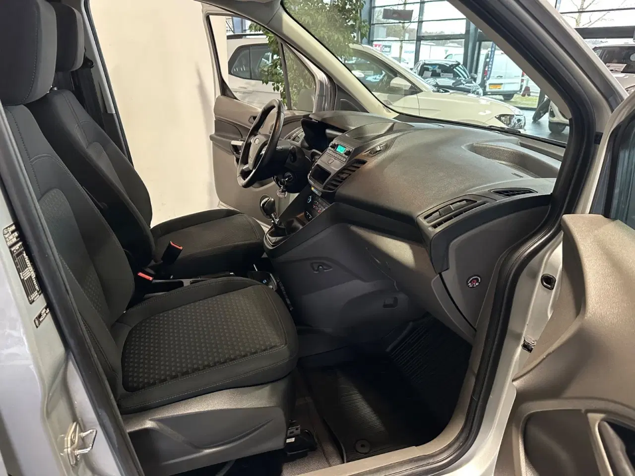 Billede 4 - Ford Transit Connect 1,5 TDCi 100 Trend kort