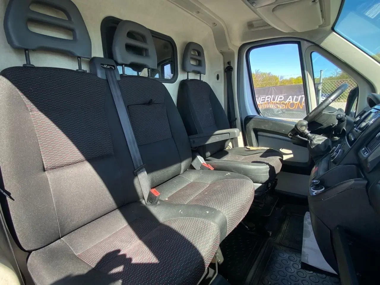 Billede 10 - Peugeot Boxer 335 L2H2 2,2 HDI Premium 130HK Van 6g
