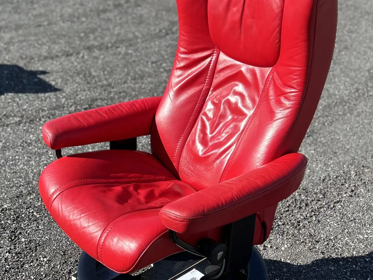 Billede 2 - Stressless, Rød Lænestol m. fodskammel, God stand