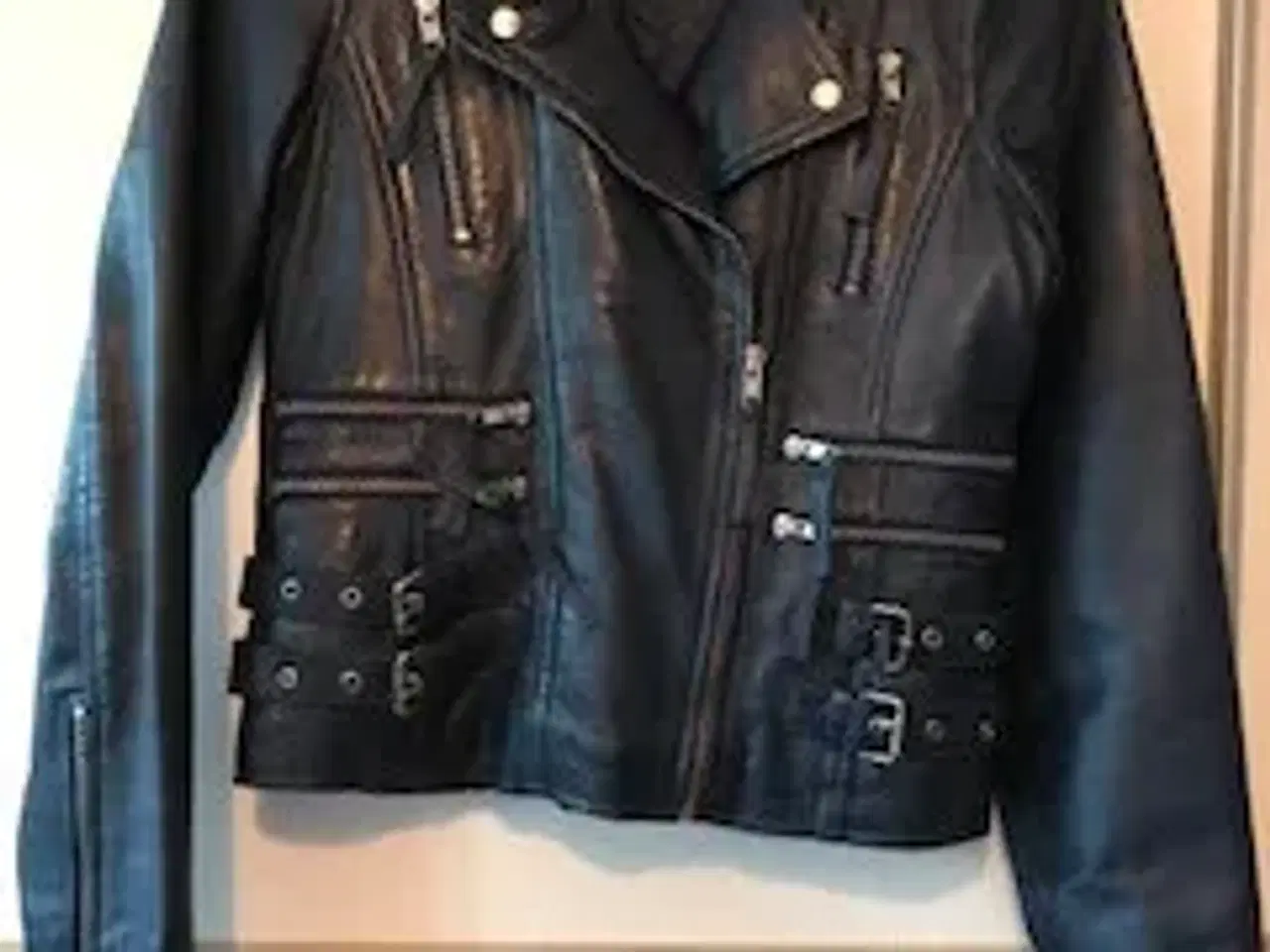 Billede 1 - Skindjakke