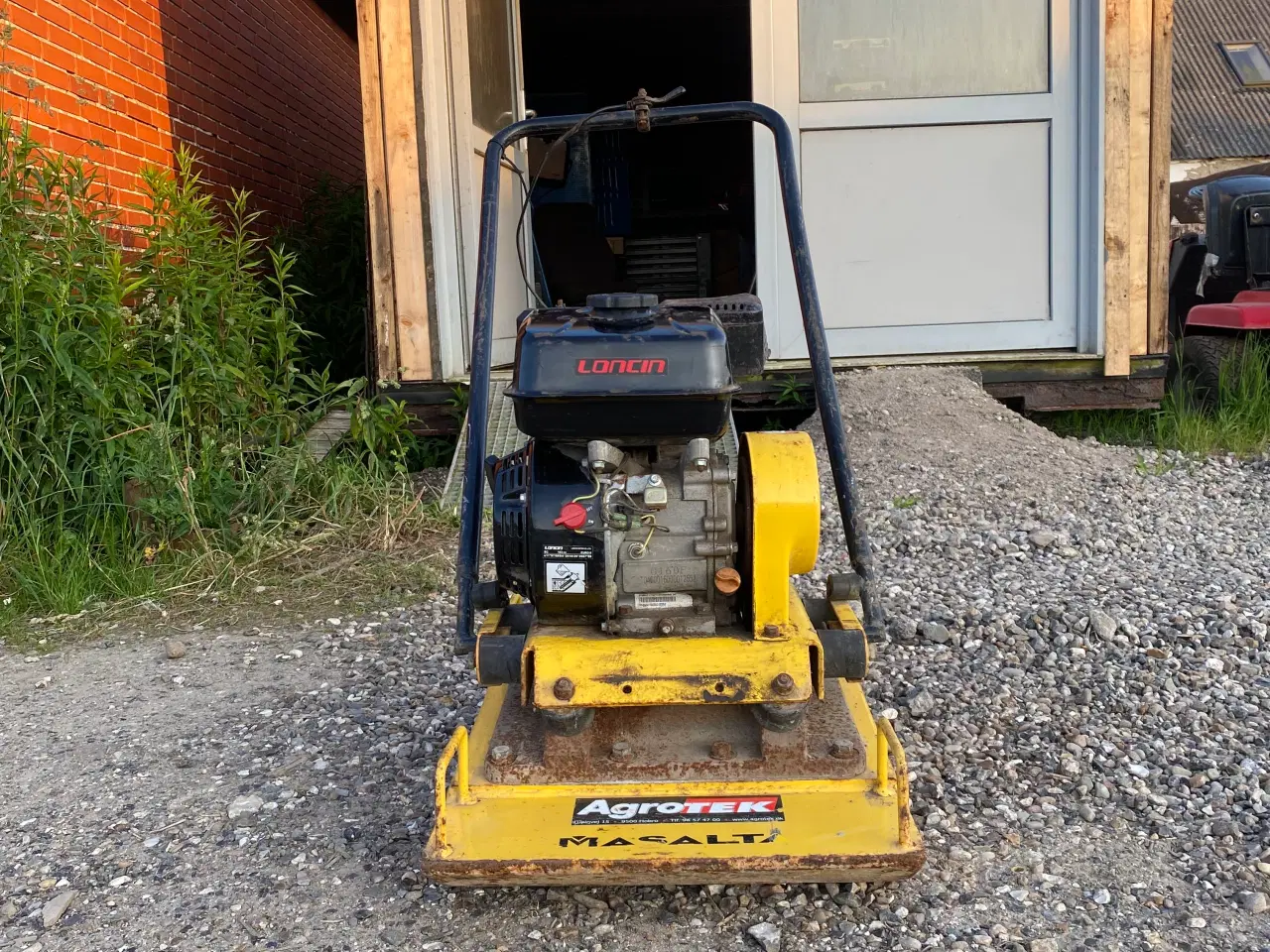 Billede 5 - Pladevibrator lille 