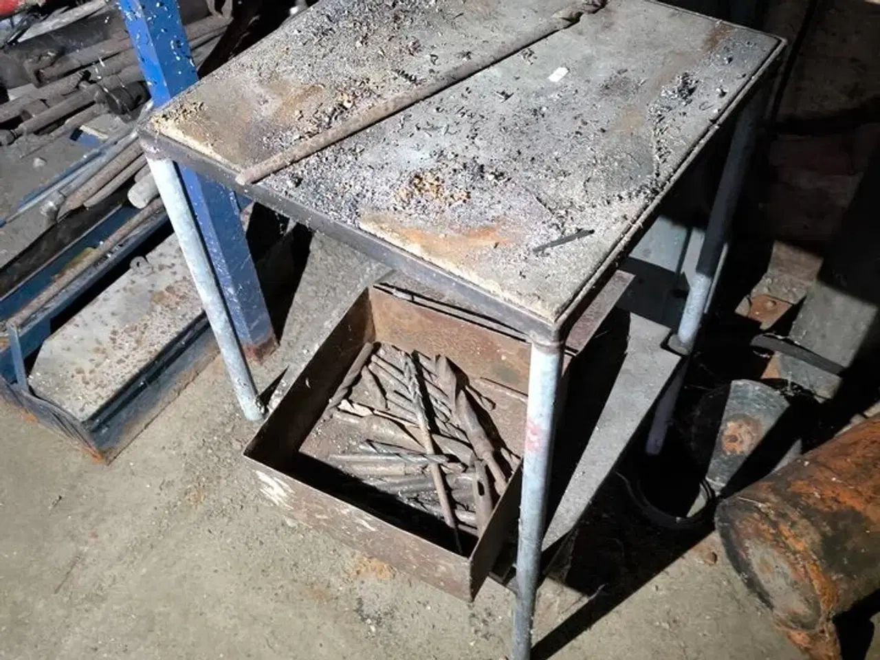 Billede 6 - Bænksliber samt buk og bord