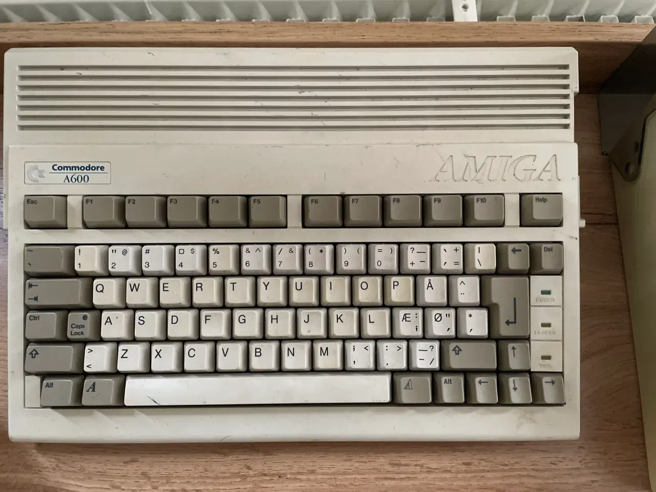 Billede 2 - AMIGE 600 med mange spil til !! 