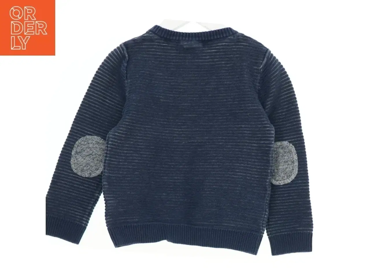 Billede 2 - Bluse (str. 110 cm)