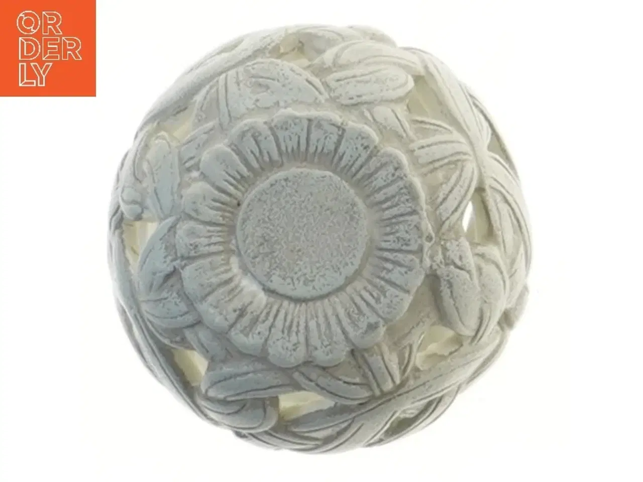 Billede 3 - Dekorativ vase med blomstermønster (str. 9 cm)