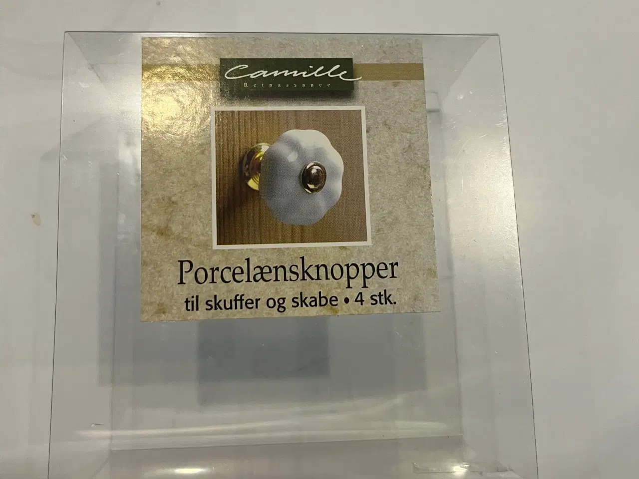 Billede 2 - Porcelænsknopper 4 stk