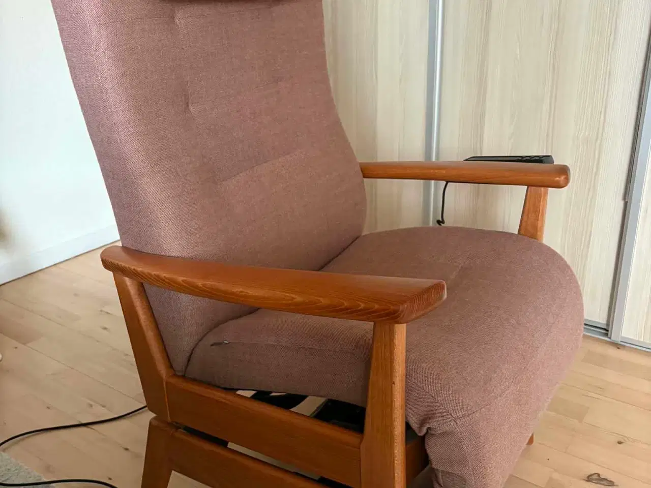 Billede 2 - Elektrisk lænestol