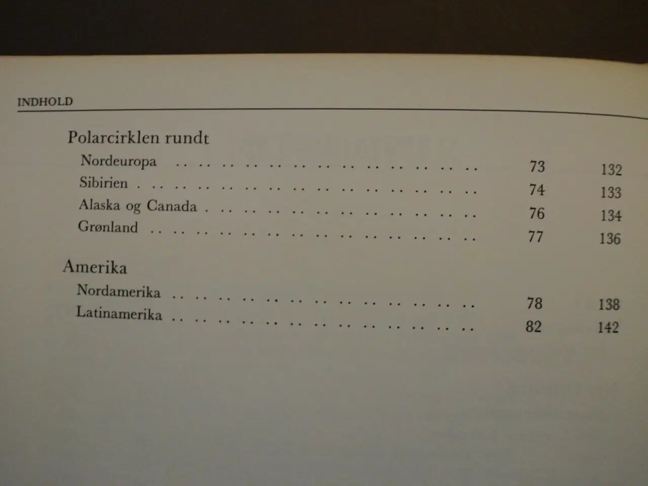 Billede 3 - alverdens klædedragter i farver - en dragtgeografi