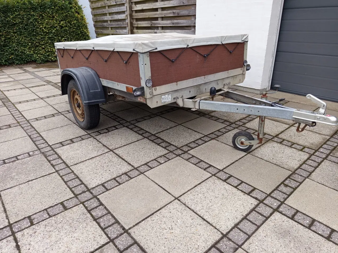Billede 1 - Nysynet Brenderup 2205 trailer med nummerplade