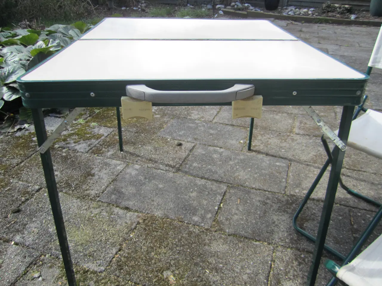 Billede 6 - BYD.  Retro. Skønt Picnicbord og Stole.