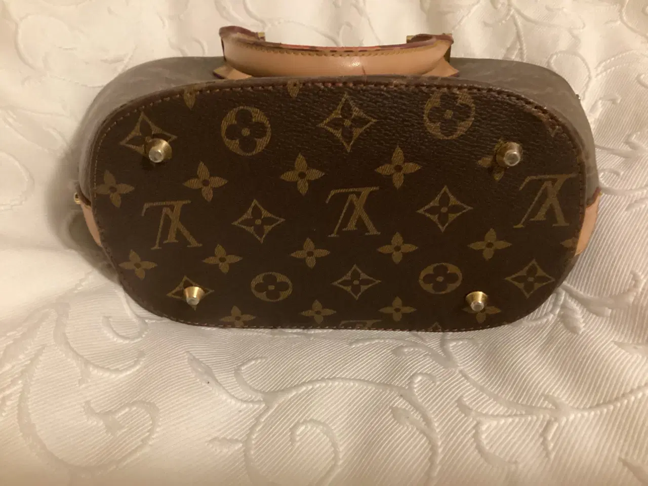 Billede 4 - Clutch, leather, chic