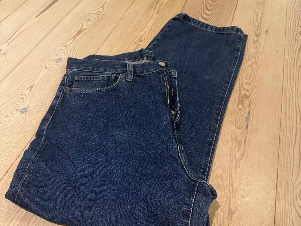 Billede 2 - Jeans str. 32