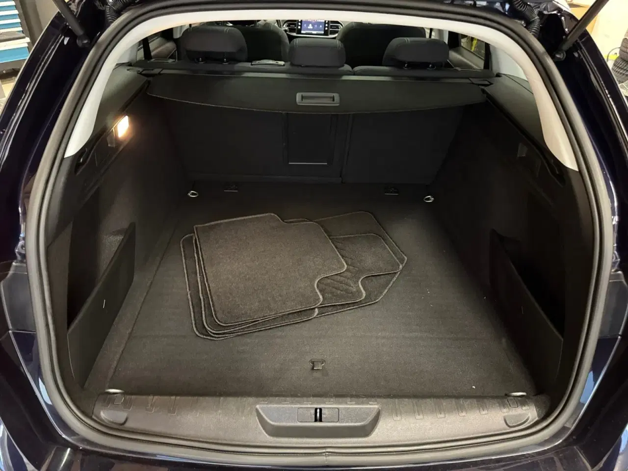 Billede 15 - Peugeot 308 1,5 BlueHDi 130 Allure+ Sky SW