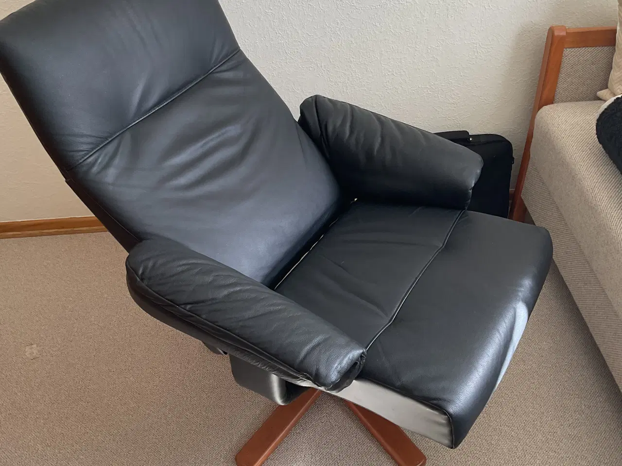 Billede 4 - Sort lænestol 