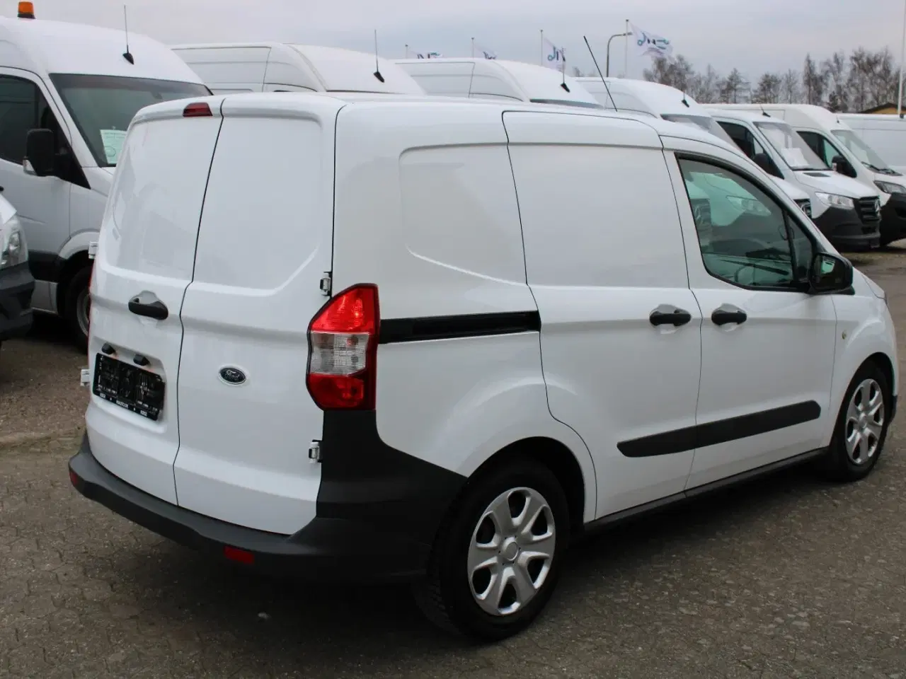 Billede 7 - Ford Transit Courier 1,5 TDCi 100 Trend