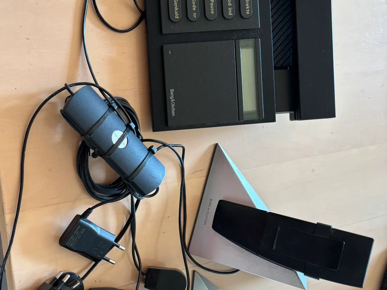 Billede 2 - B & O bærbare telefoner og en B & O bordtelefon