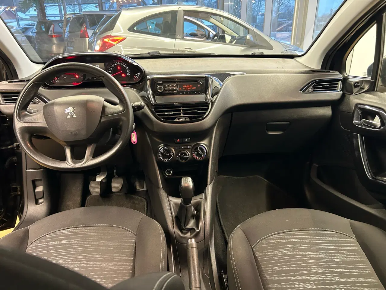 Billede 8 - Peugeot 208 1,0 VTi Excite White 68HK 5d