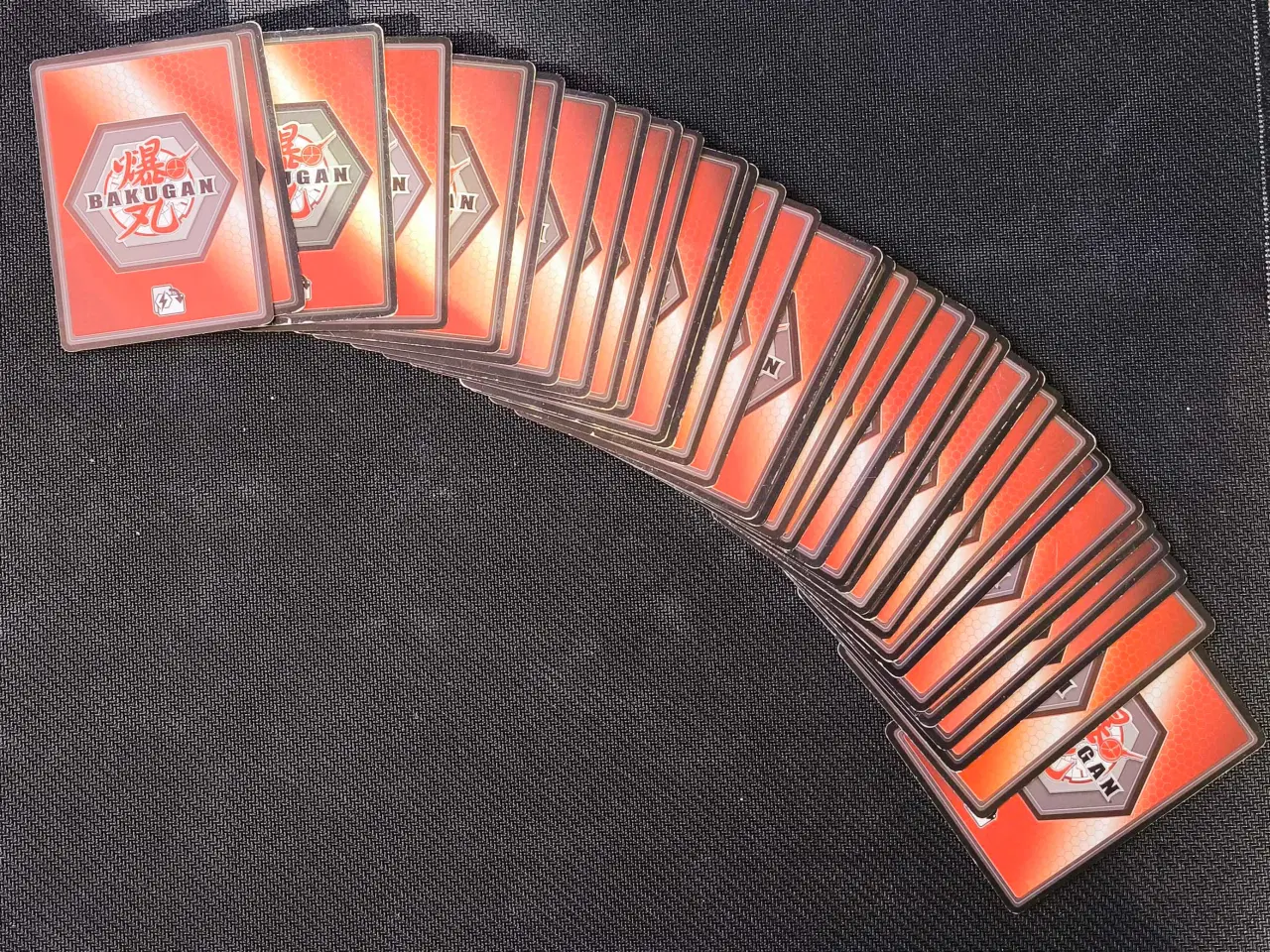Billede 1 - Bakugan kort - Røde - 35 stk.