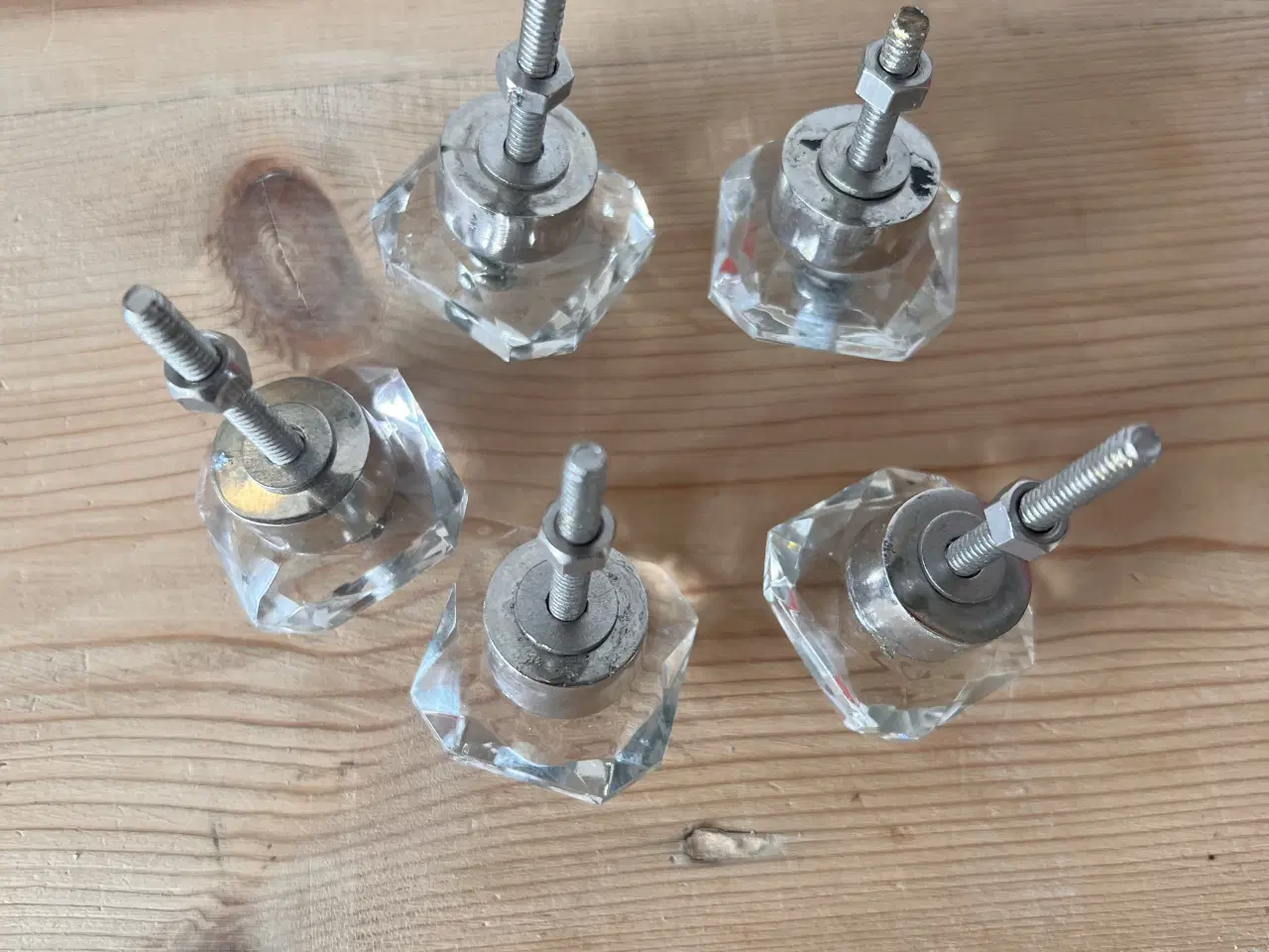 Billede 4 - 5 glasknopper/ Møbelgreb/ håndtag