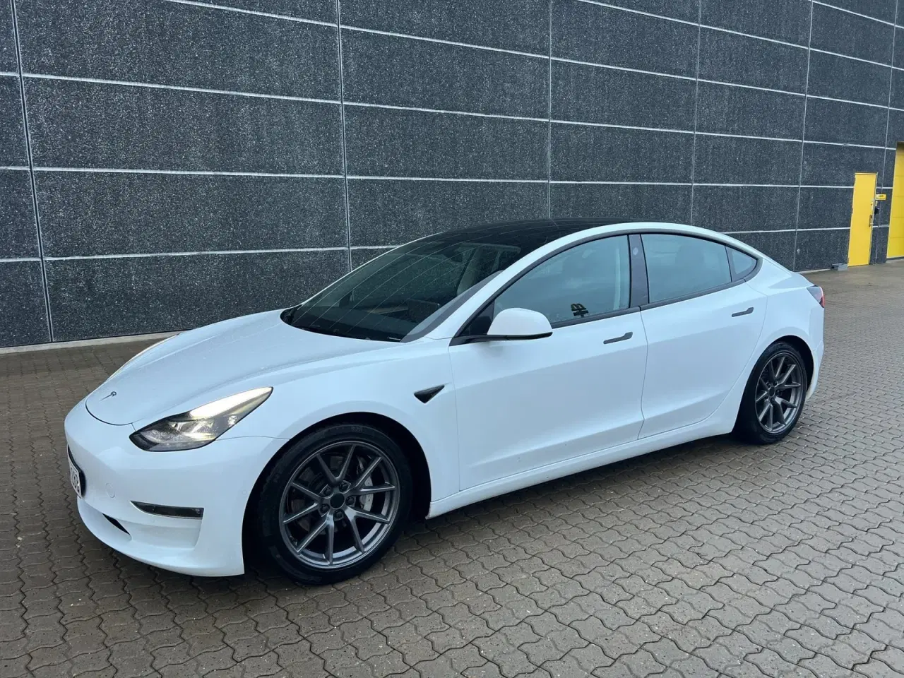 Billede 1 - Tesla Model 3 Long Range AWD