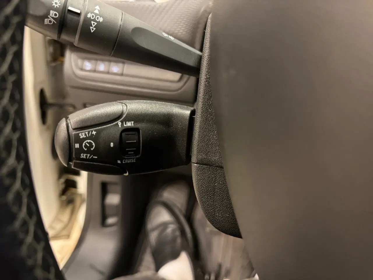 Billede 11 - Peugeot 208 1,6 BlueHDi 100 Desire Sky