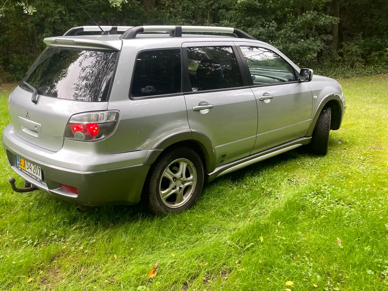 Billede 2 - Hej sælger eller bytter den  MITSUBISHI OUTLANDER 