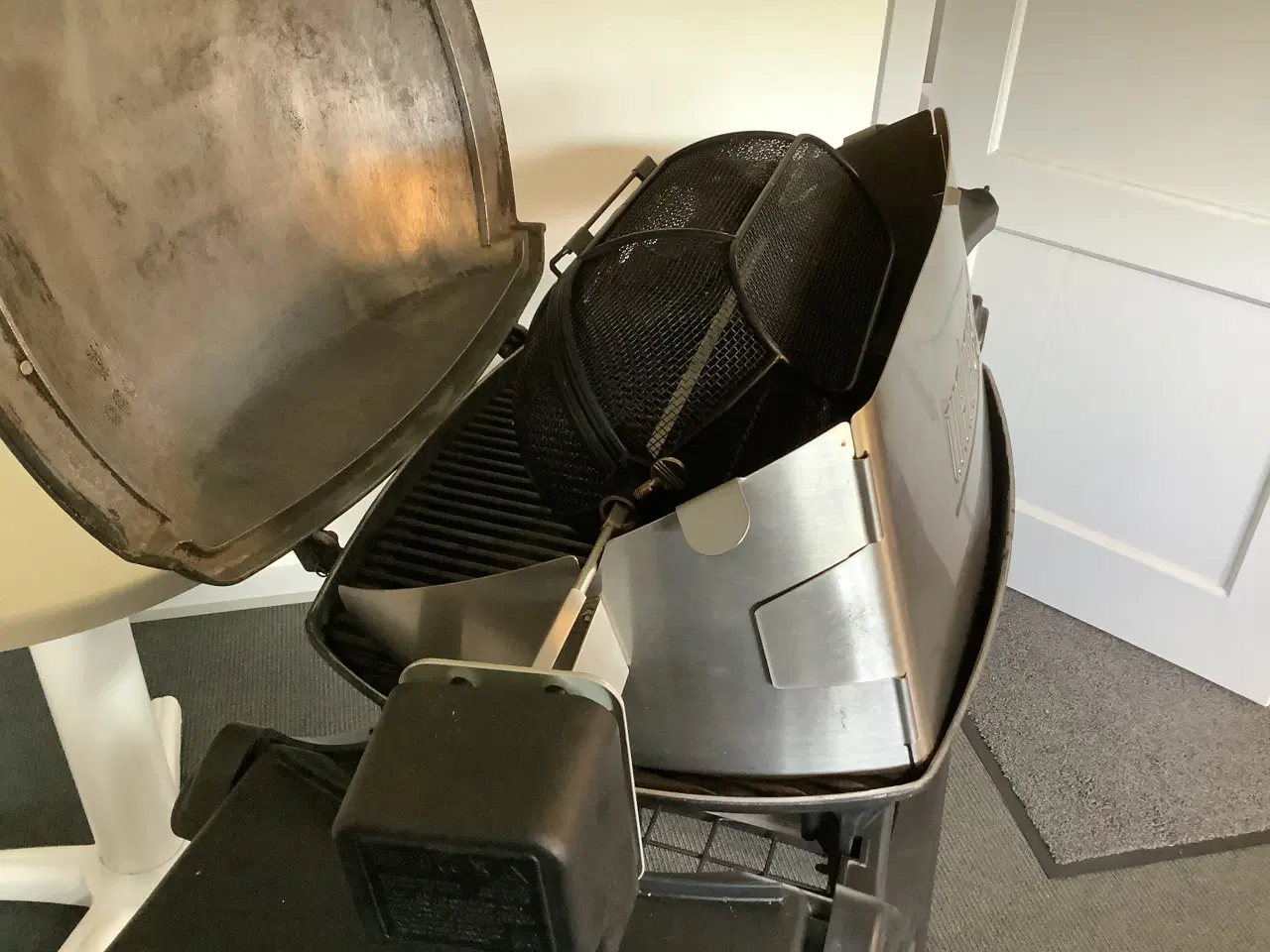 Billede 4 - Weber 2000 gas grill, med meget tilbehør