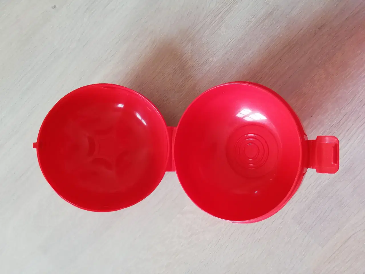 Billede 2 - Tupperware tomat boks