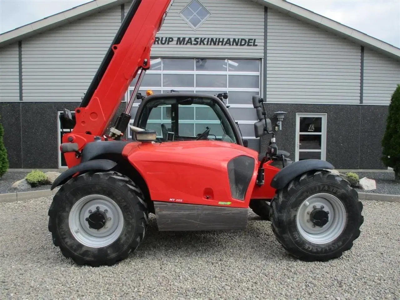 Billede 13 - Manitou MT932 Comfort Dansk maskine, med hydrauliske pallegafler.