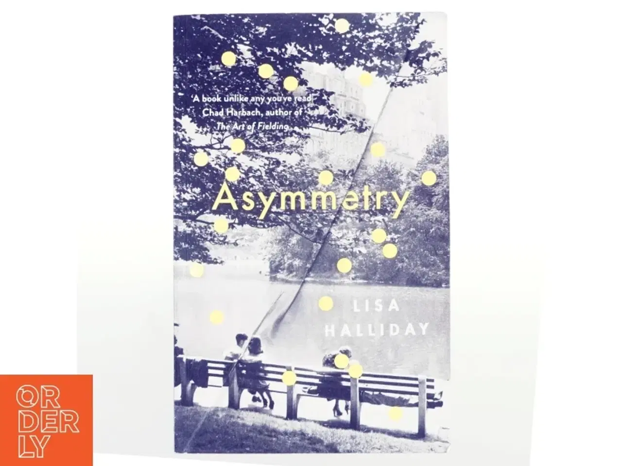 Billede 1 - Asymmetry af Lisa Halliday (Bog)